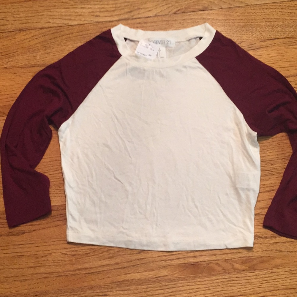 Cropped baseball t shirt